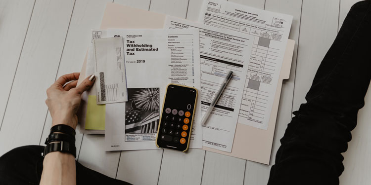 Calculating amounts owed for tax season