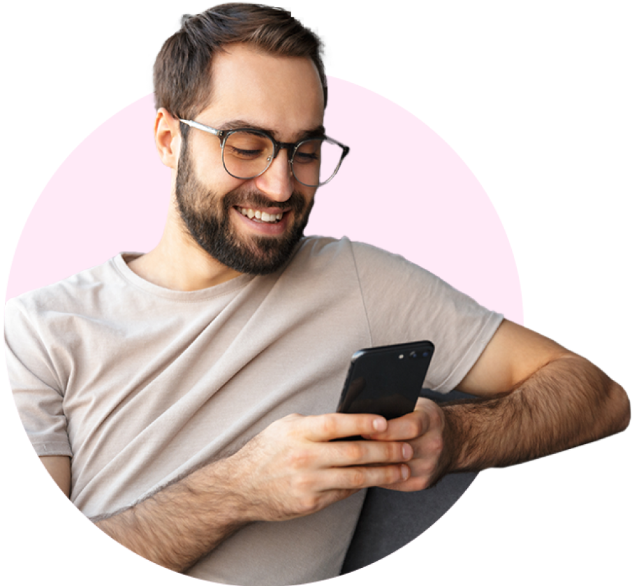 Applying for a personal loan on the Uprova website on his phone.