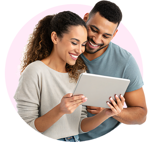 Couple applying for a personal loan online.